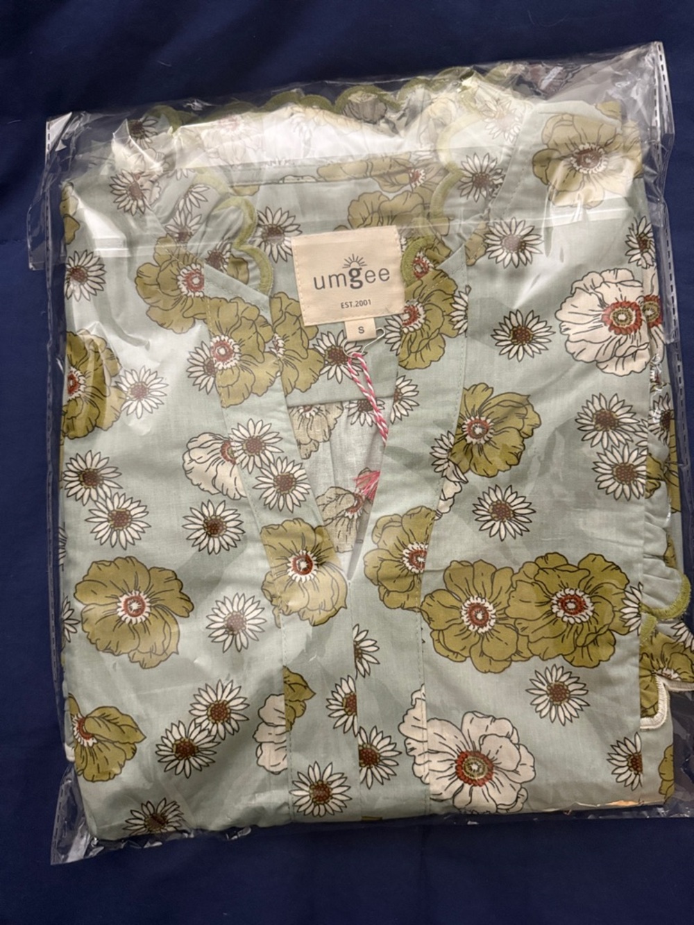 New in bag Umgee size small Sage Green Floral Satin Blouse